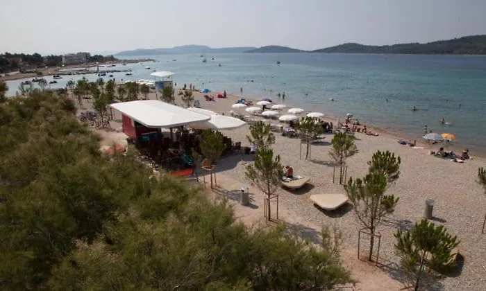 Apartament Anne Srima