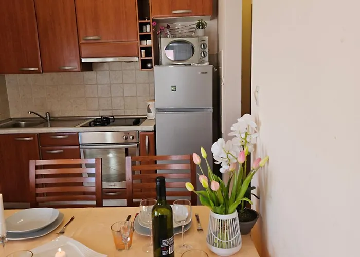 Apartament Anne Srima